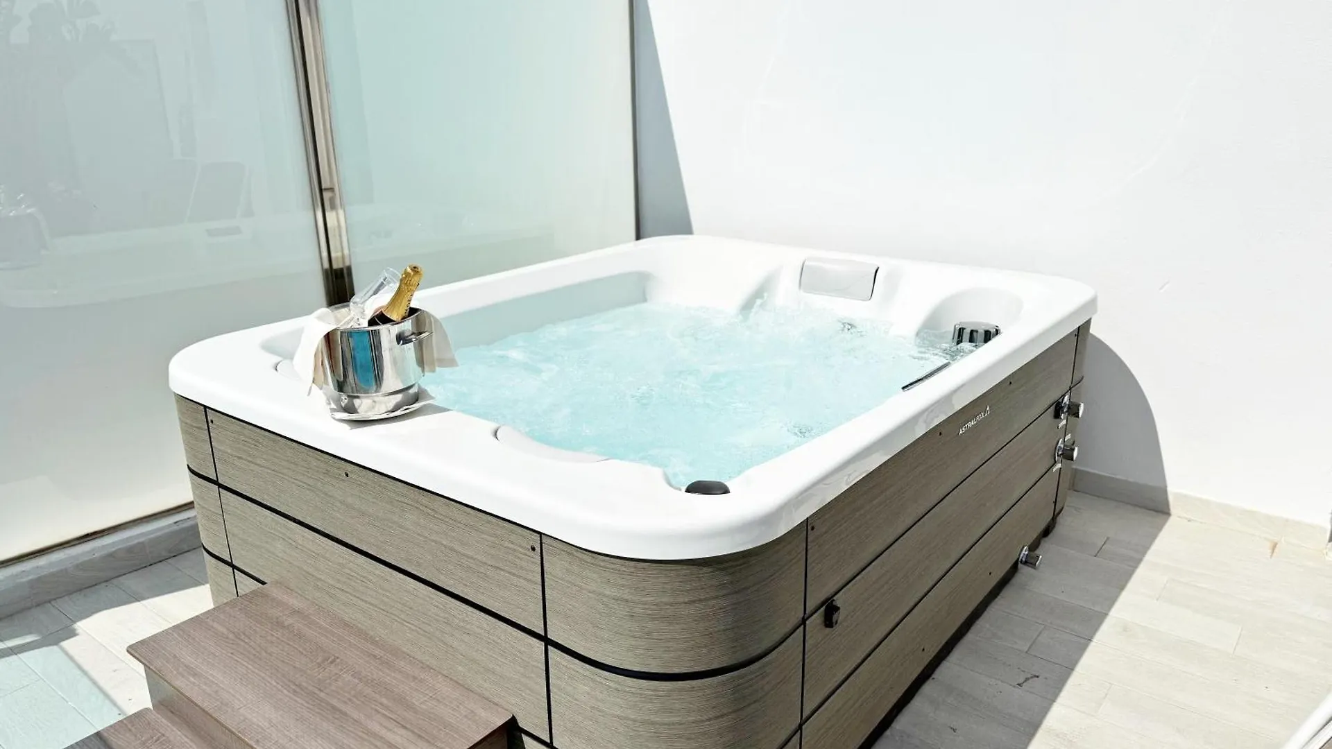Hotel Plaza Santa Ponsa Boutique - Adults Only.