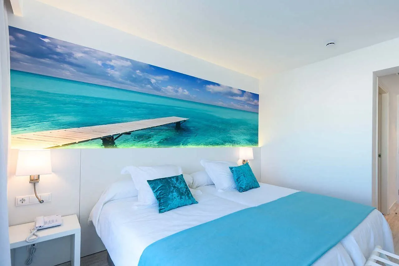 Hotel Plaza Santa Ponsa Boutique - Adults Only. 4*,  Spagna
