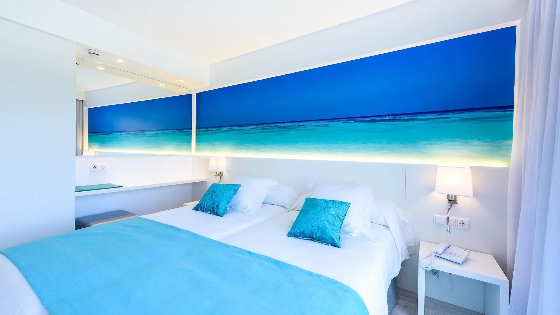 Hotel Plaza Santa Ponsa Boutique - Adults Only.