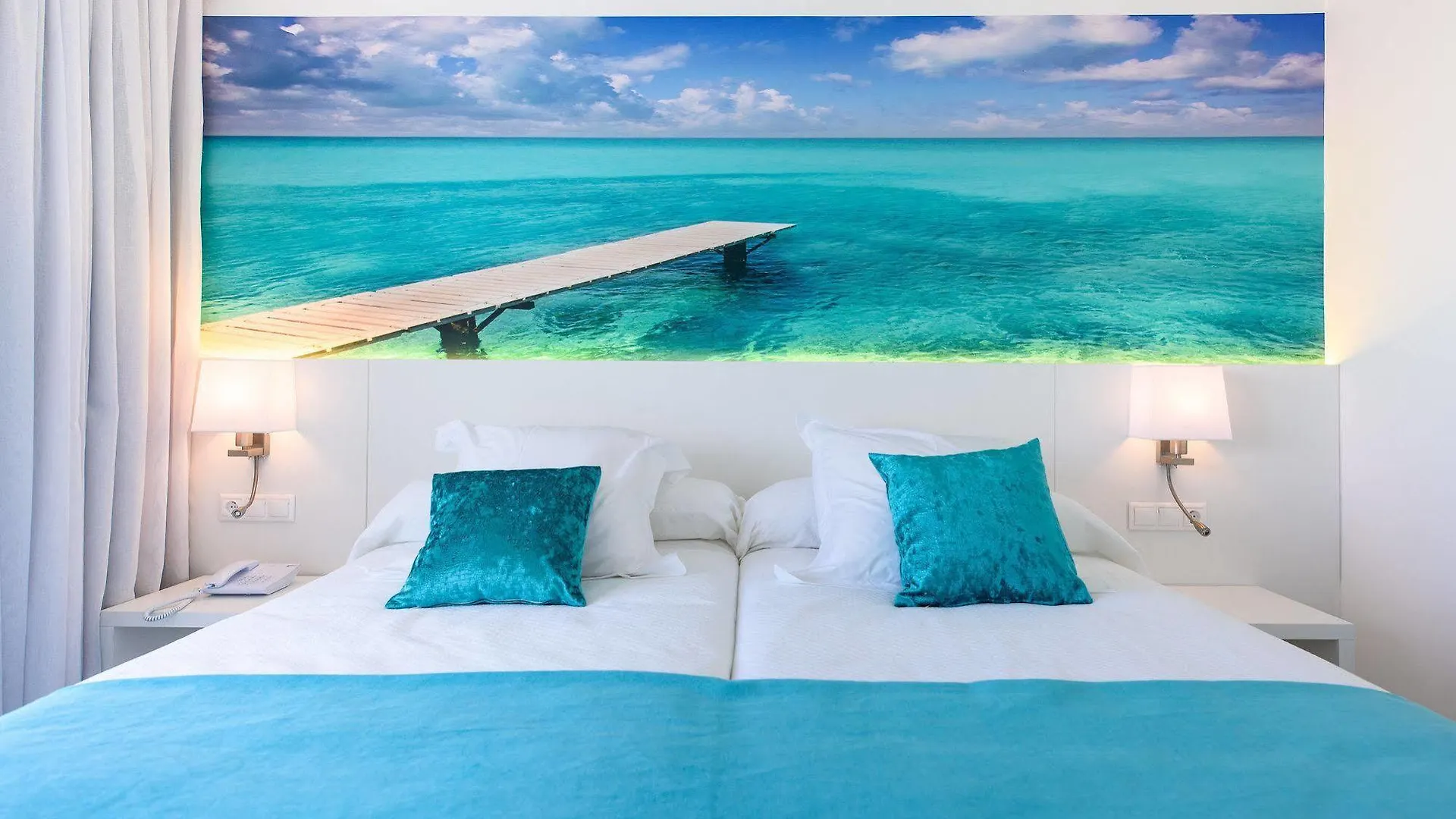 Hotel Plaza Santa Ponsa Boutique - Adults Only. 4*,  Espagne
